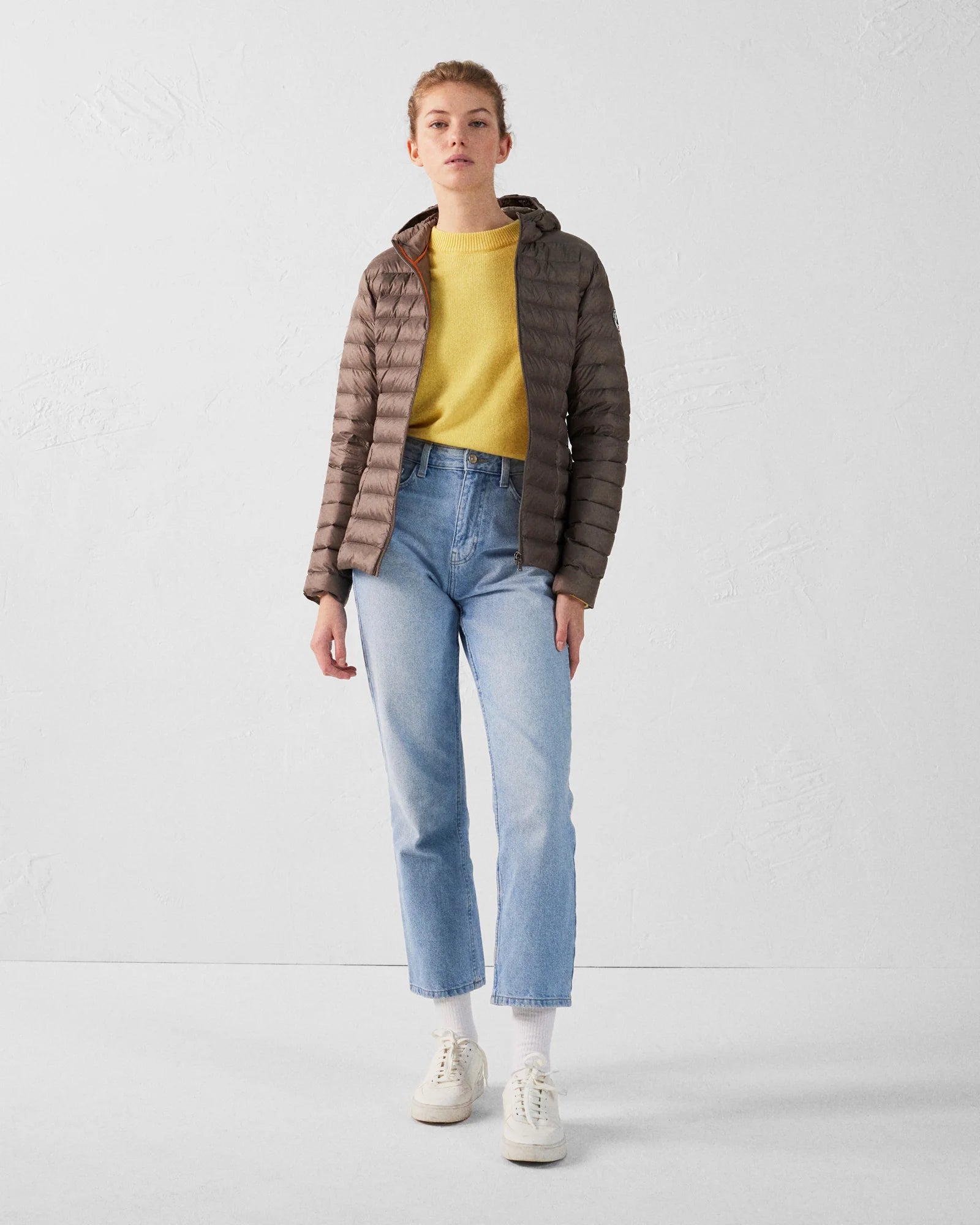 parka femme couleur brun légère hiver capuche